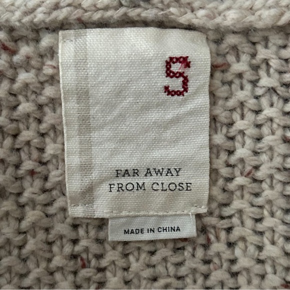 Far Away From Close Oatmeal Beige Knit Hooded Short Sleeve Snap Button Cardigan - Picture 7 of 9